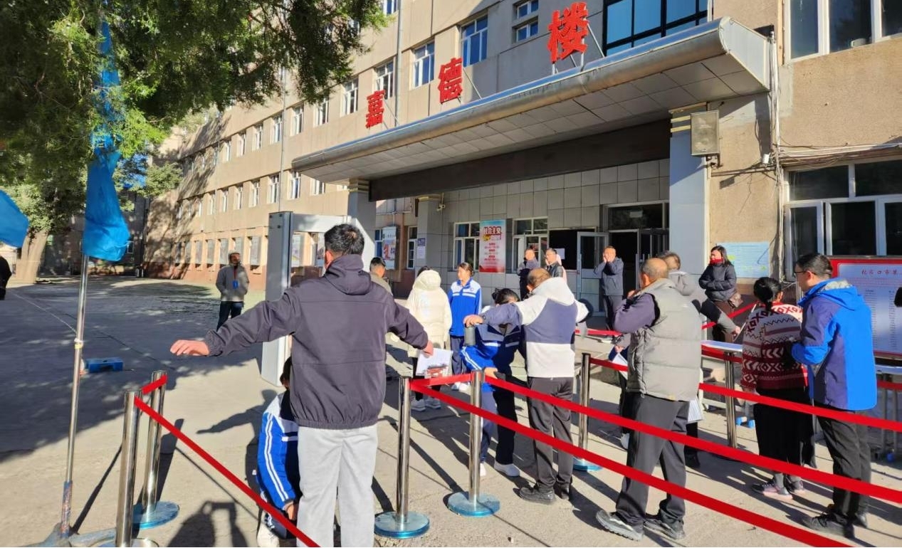 自考图片2.jpg 自考图片2.jpg